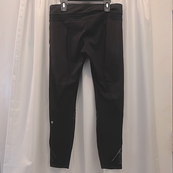 Lululemon Compression Running Capris - Picture 4 of 8